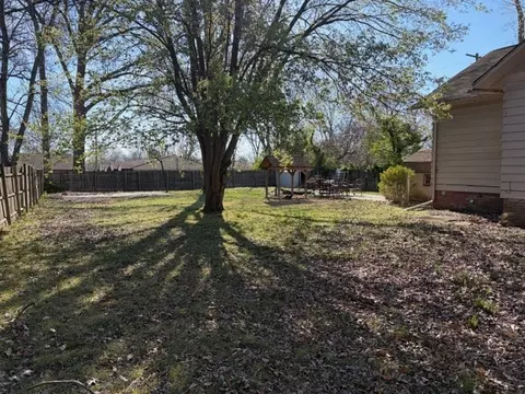 Exterior - 820 S 20th St, Herrin, IL 62948 photo 4 of 6