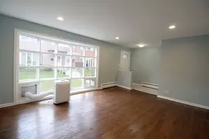 Living - 8829 Robin Dr #B, Des Plaines, IL 60016 photo 3 of 3
