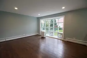 Living - 8829 Robin Dr #B, Des Plaines, IL 60016 photo 1 of 3