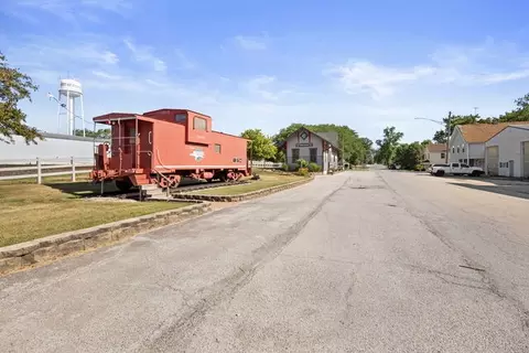 648 Penfield St, Beecher, IL 60401 photo 11