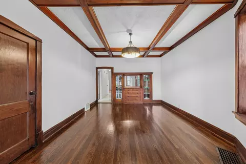 128 S Parkside Ave, Chicago, IL 60644 photo 5