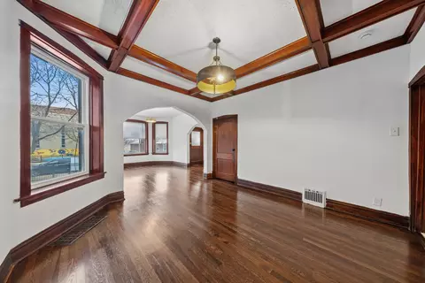 128 S Parkside Ave, Chicago, IL 60644 photo 6