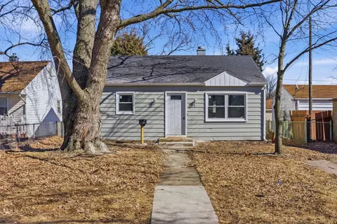222 Park Dr, Joliet, IL 60436