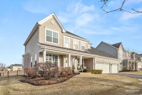 n535 Charlotte Drive, Geneva, IL 60134