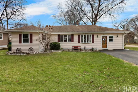 804 Elm St, Maple Park, IL 60151