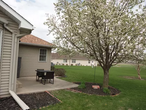 Exterior - 144 Winding Trl, Diamond, IL 60416 photo 2 of 3