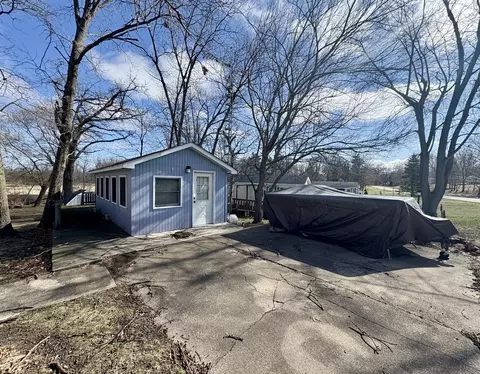 5 492 Woodhaven, Sublette, IL 61367