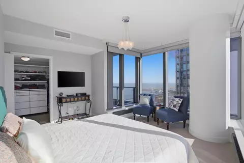 Bedroom - 60 E Monroe St #4504, Chicago, IL 60603 photo 2 of 3