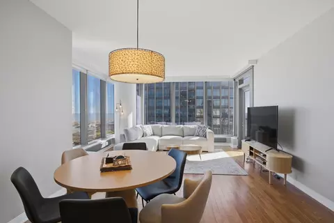 Living - 60 E Monroe St #4504, Chicago, IL 60603 photo 2 of 5