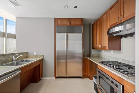 Kitchen - 60 E Monroe St #4504, Chicago, IL 60603 photo 4 of 4
