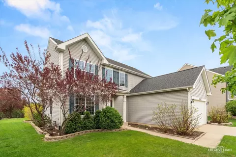 8105 Aaron Ln, Joliet, IL 60431