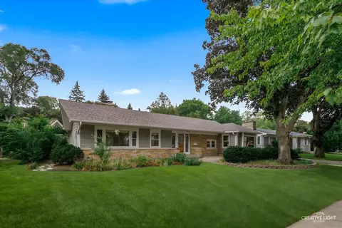 1211 James St, Geneva, IL 60134