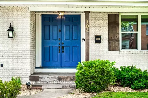 Exterior - 104 Ruth Rd, Bloomington, IL 61701 photo 3 of 11
