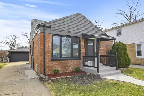 505 47th Ave, Bellwood, IL 60104