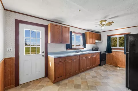 Kitchen - 104 E Allen St, Allerton, IL 61810 photo 1 of 5