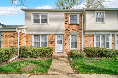 2022 Duxbury Ct #2022, Streamwood, IL 60107