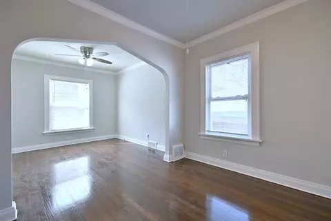 Living - 7625 Monroe St, Forest Park, IL 60130 photo 8 of 10