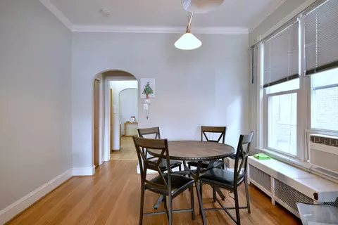 Dining - 7625 Monroe St, Forest Park, IL 60130 photo 3 of 5