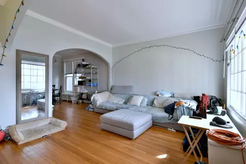 Living - 7625 Monroe St, Forest Park, IL 60130 photo 6 of 10