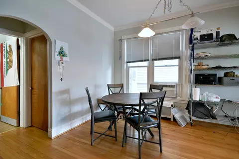 Dining - 7625 Monroe St, Forest Park, IL 60130 photo 5 of 5