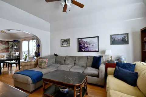 Living - 7625 Monroe St, Forest Park, IL 60130 photo 2 of 10