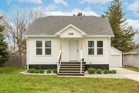 1530 Chartres St, Lasalle, IL 61301