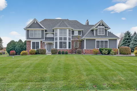 41 W815 Bowgren Dr, Elburn, IL 60119