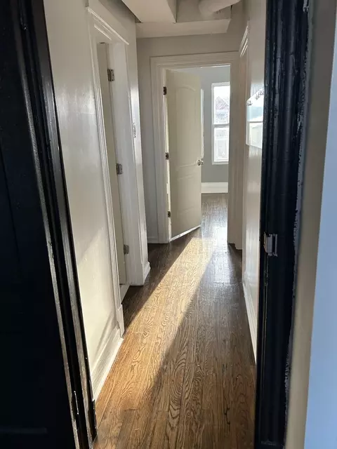 Entry Way - Undisclosed, Chicago, IL 60636 photo 10 of 11