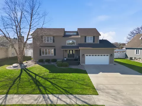 10106 Belmont Ct, Saint John, IN 46373