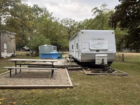 26-185 Woodhaven Lks, Sublette, IL 61367