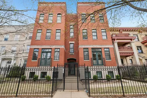 4315 N Kenmore Ave #1N, Chicago, IL 60613