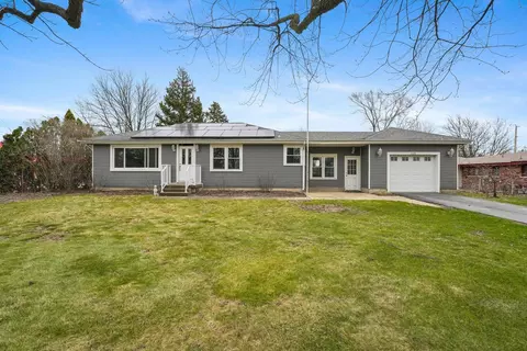 849 Dixie Hwy, Beecher, IL 60401