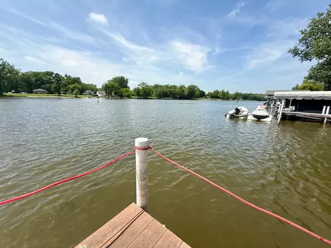 View/Area - 3315 S Riverdale Rd, Mchenry, IL 60051 photo 4 of 17