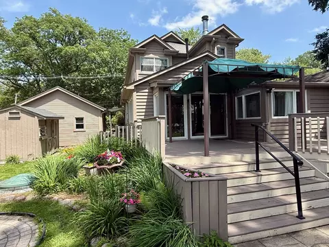 Exterior - 3315 S Riverdale Rd, Mchenry, IL 60051 photo 11 of 22