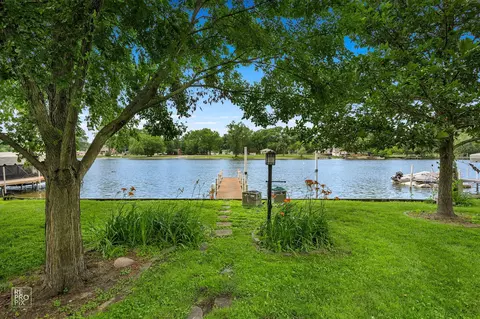 Exterior - 3315 S Riverdale Rd, Mchenry, IL 60051 photo 19 of 22