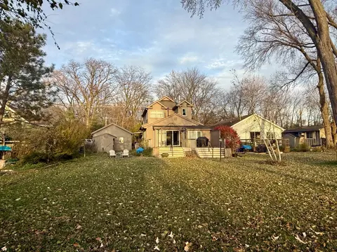 Exterior - 3315 S Riverdale Rd, Mchenry, IL 60051 photo 16 of 22