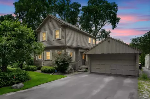 Exterior - 3315 S Riverdale Rd, Mchenry, IL 60051 photo 1 of 22