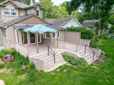 Exterior - 3315 S Riverdale Rd, Mchenry, IL 60051 photo 21 of 22