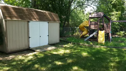 Exterior - Undisclosed, Wheaton, IL 60187 photo 5 of 9