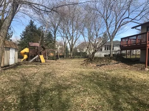Exterior - Undisclosed, Wheaton, IL 60187 photo 9 of 9