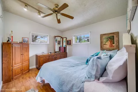 Bedroom - Undisclosed, Evergreen Park, IL 60805 photo 1 of 4