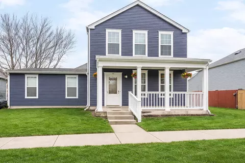 1068 Serendipity Dr, Aurora, IL 60504