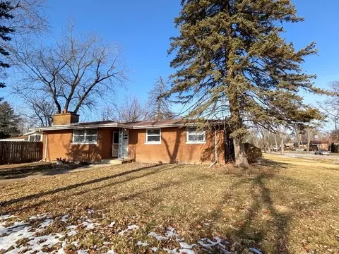 14844 Dearborn St, Dolton, IL 60419