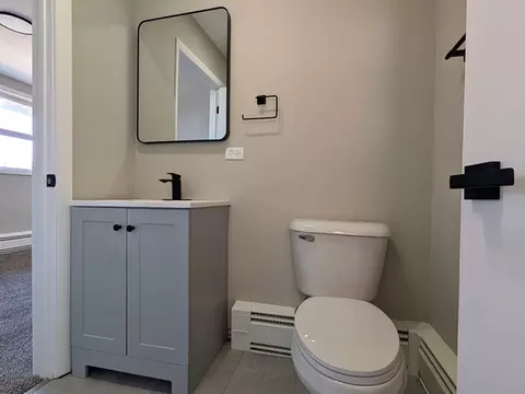 Bath - 14844 Dearborn St, Dolton, IL 60419 photo 2 of 2