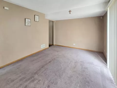 Living - 791 Serendipity Dr, Aurora, IL 60504 photo 3 of 3