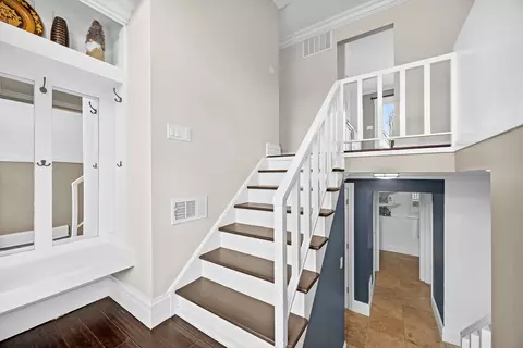 960 Sycamore Ct, Hoffman Estates, IL 60192 photo 23
