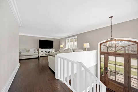 960 Sycamore Ct, Hoffman Estates, IL 60192 photo 21