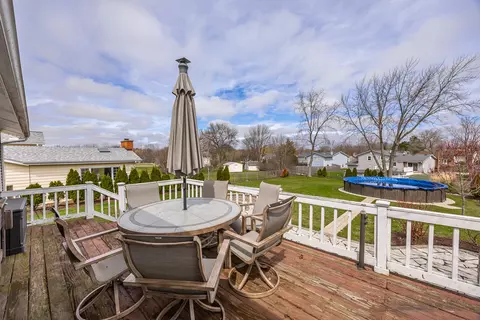 960 Sycamore Ct, Hoffman Estates, IL 60192 photo 7