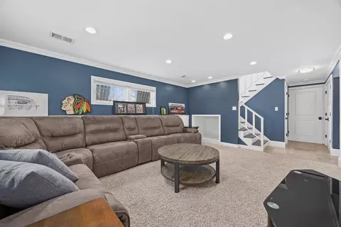 960 Sycamore Ct, Hoffman Estates, IL 60192 photo 26
