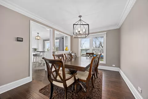 960 Sycamore Ct, Hoffman Estates, IL 60192 photo 9